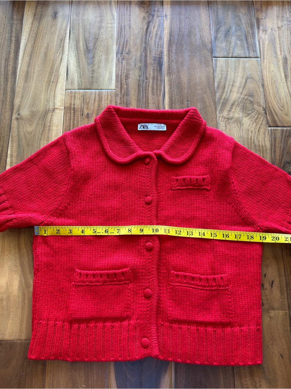Zara women’s large Red Knit Short-Sleeve Cardigan - Picture 4 of 8
